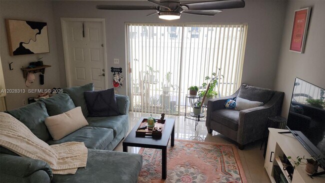 Building Photo - 4540 SW 68th Ct Cir