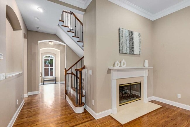Building Photo - 3019 Riverstone Tr