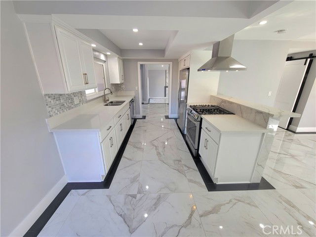 Building Photo - 17148 Escalon Dr