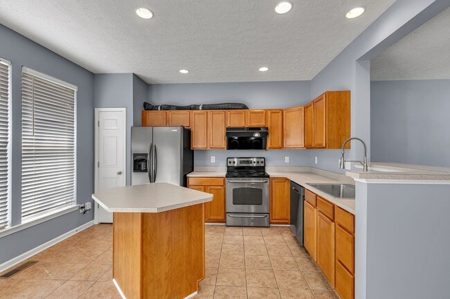 Building Photo - Spacious 2-Bedroom home in Prime West Nash...