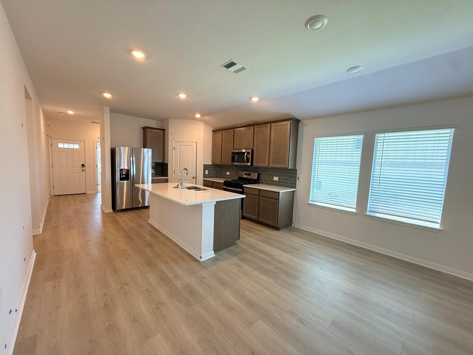 Building Photo - 5000 Stockton Ln