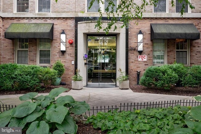Building Photo - 1314 Massachusetts Ave NW