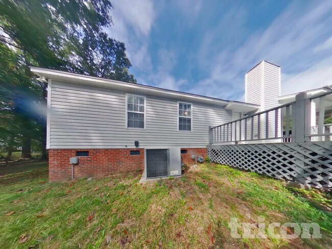 Building Photo - 1003 Cambridge Oaks Dr