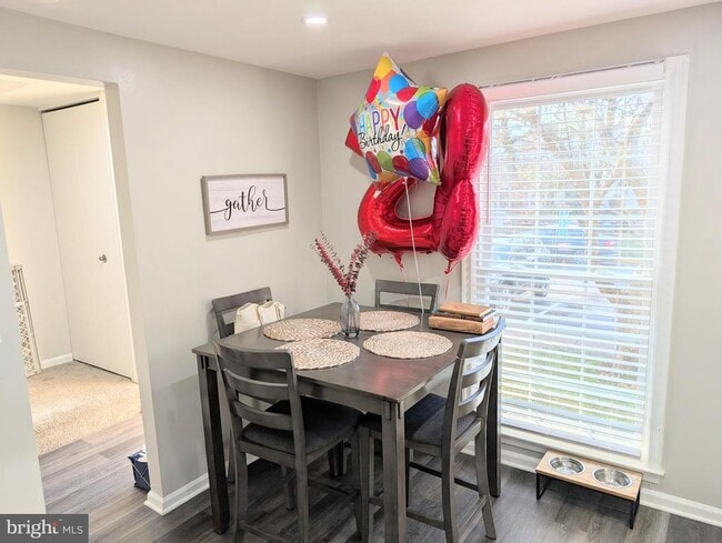 Building Photo - 14491 Black Horse Ct