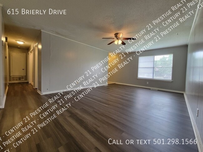 Building Photo - 615 Brierly Dr