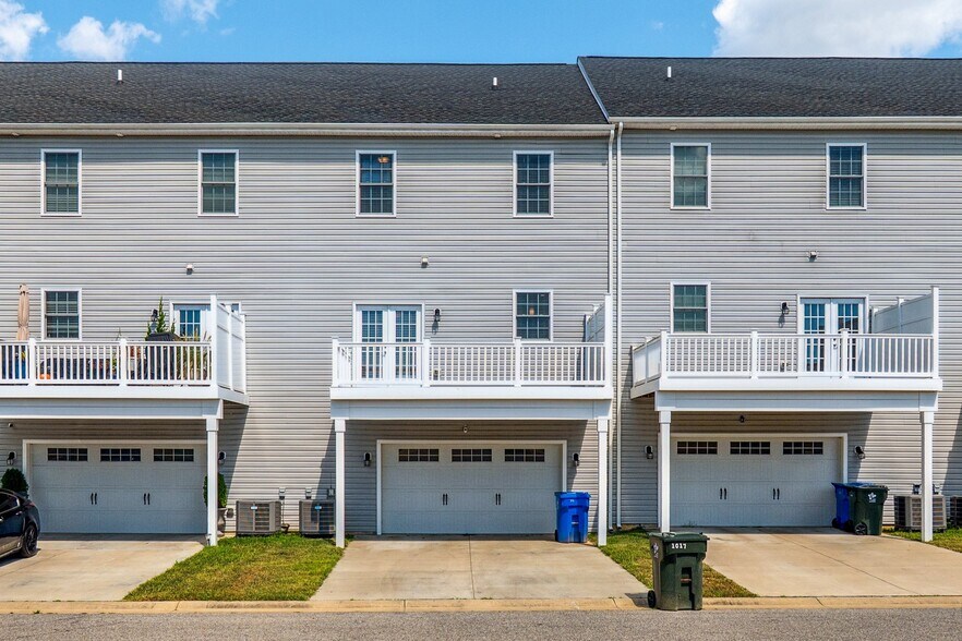 Building Photo - 1017 Rye Dr