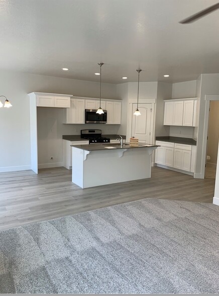 Building Photo - 3740 W 2380 N