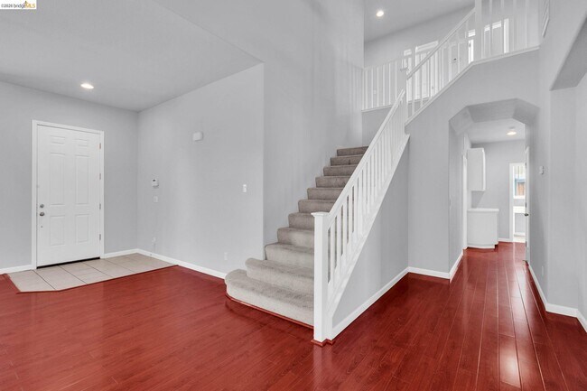 Building Photo - 3582 Mallard Way