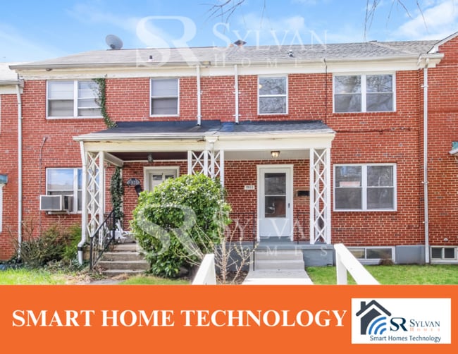 Primary Photo - Fall in love with this charming and spacio...
