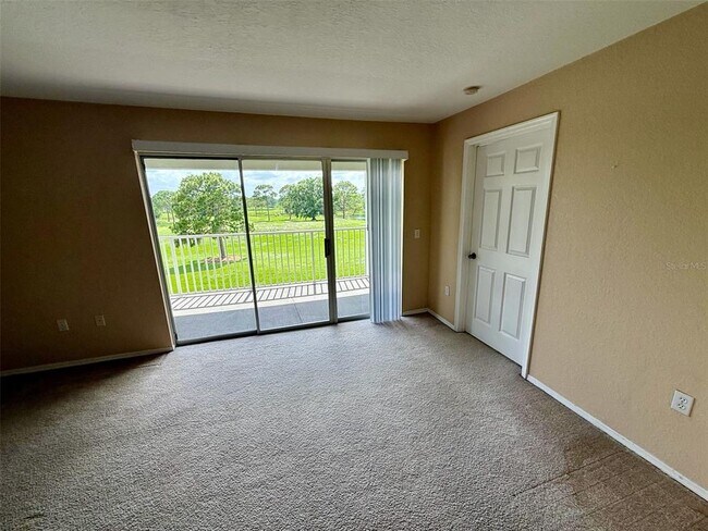 Building Photo - 13917 Fairway Island Dr