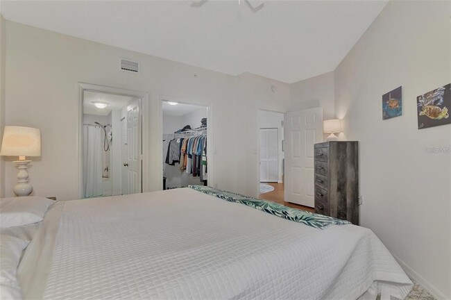 Building Photo - 5459 Bentgrass Dr