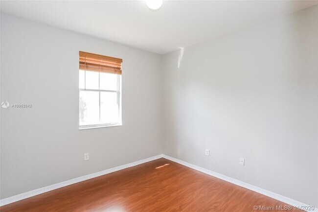 Building Photo - 13866 SW 274th Terrace