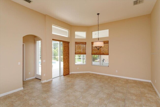 Building Photo - 11445 Vicolo Loop