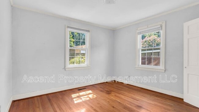 Building Photo - 406 Osborne Dr