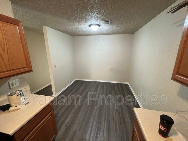 Building Photo - 5979 E 25th Pl