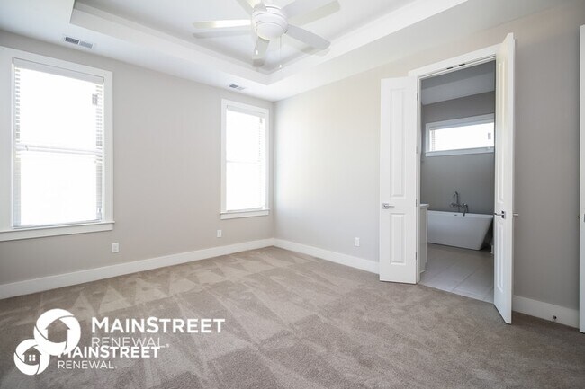 Building Photo - 6454 Asbury Pl