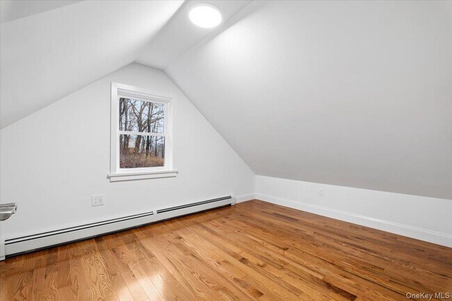 Building Photo - 66 Secor Rd