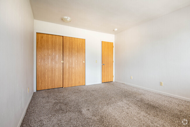 1BR, 1BA - 650SF - The Element on Main