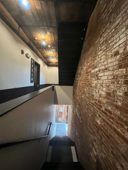 Building Photo - 610 Communipaw Ave