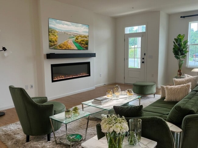 Primary Photo - Stunning 3 Bedroom 2.5 Bathroom