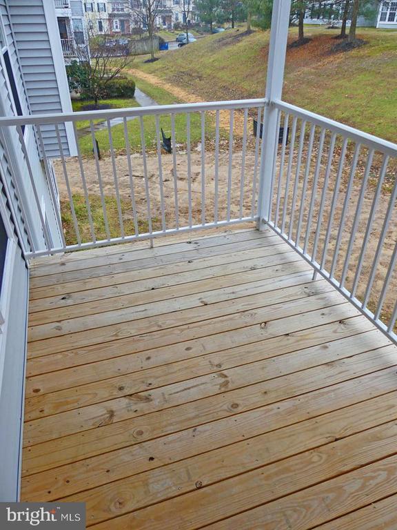 Building Photo - 1402 Golden Rod Ct