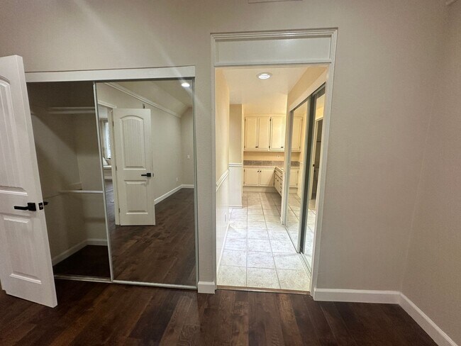 Building Photo - Large 1 Bedroom 1 Bath for rent at Villa Europa in UTC area