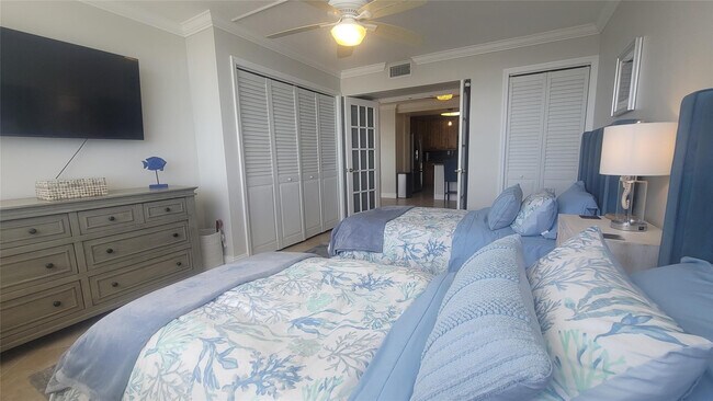 Building Photo - 545 S Fort Lauderdale Beach Blvd