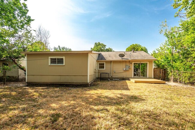 Building Photo - 4123 Dacca Dr