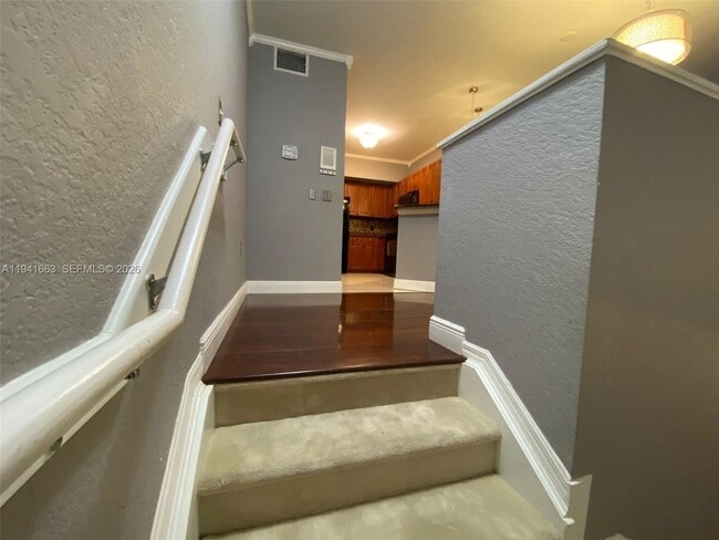 Building Photo - 1202 Belmont Ln