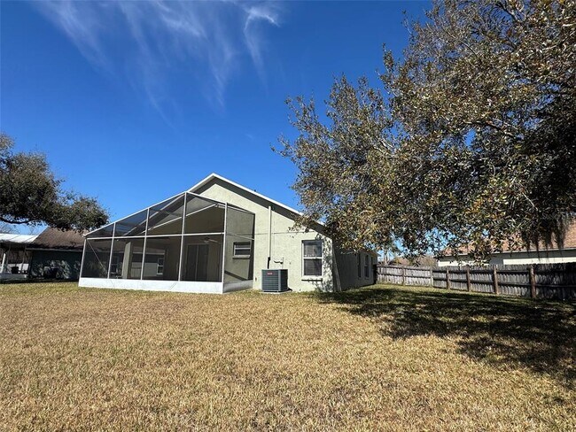 Building Photo - 3425 Canteen Ct