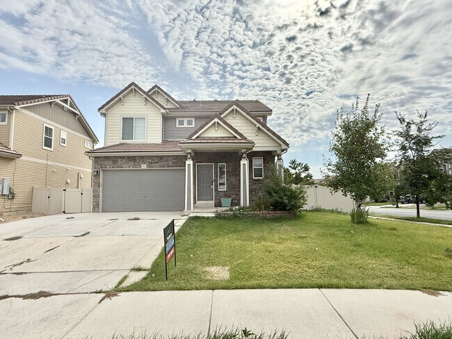 Building Photo - 3403 Yellowwood Ln