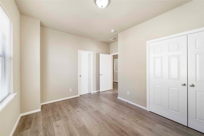 Building Photo - 13166 S Bellaire Estates Dr