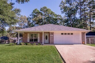 Building Photo - 203 Pine Valley