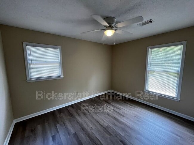 Building Photo - 103 Red Canyon Rd