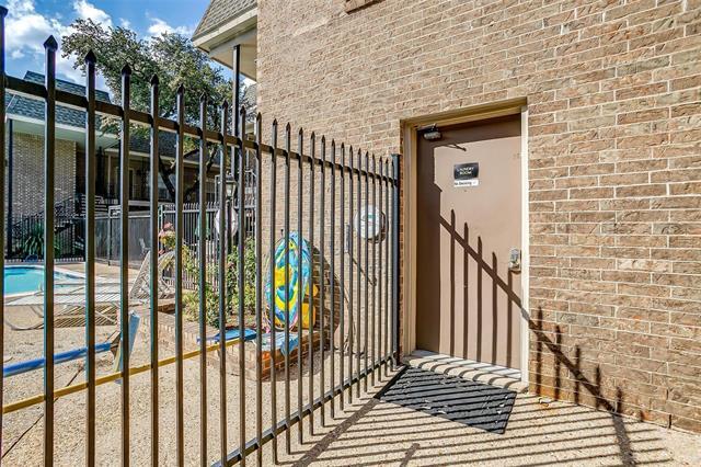 Building Photo - 4420 Harlanwood Dr
