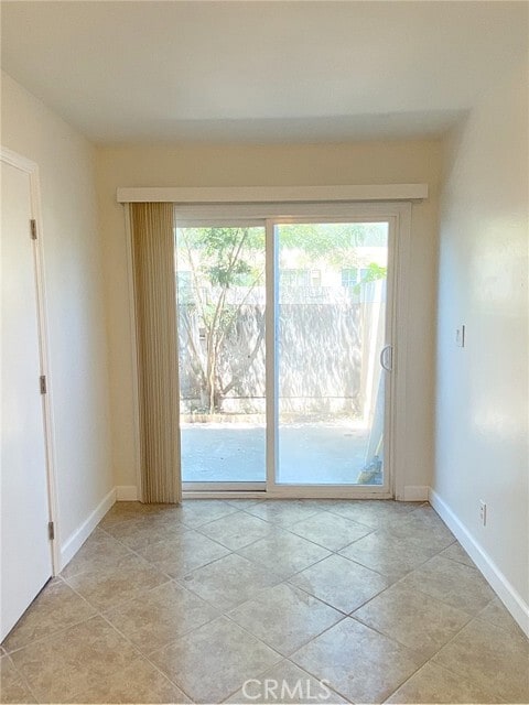 Building Photo - 4792 Canoga St