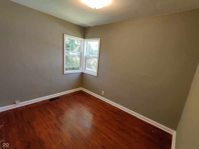 Building Photo - 1123 S Noble St