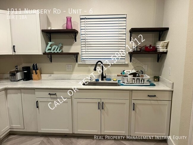 Building Photo - 1911 Nursery Rd