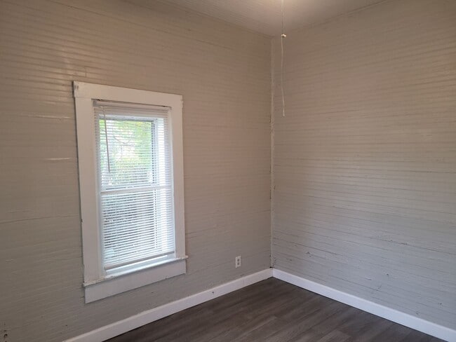 Building Photo - 1215 Historic Goldsboro Blvd