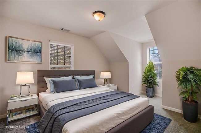 Building Photo - 960 N Grand Ave NW