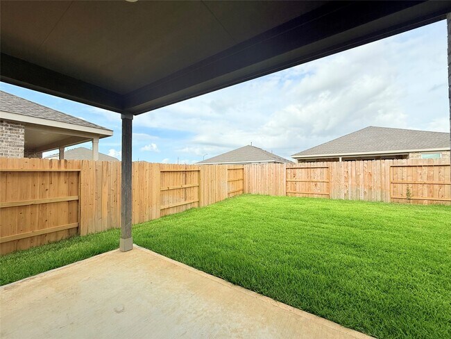 Building Photo - 16538 Mesquite Fld Dr