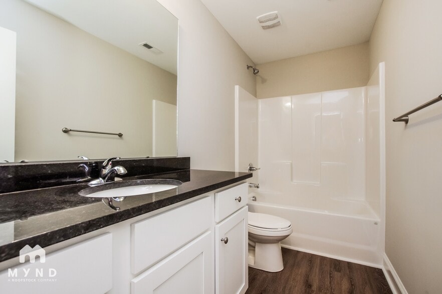 Building Photo - 4250 Burgin St