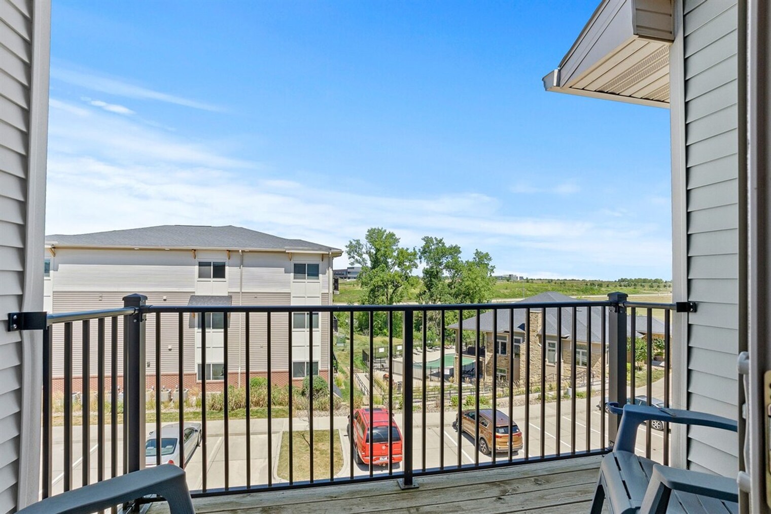 Building Photo - 8350 Cascade Ave