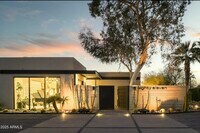 Building Photo - 8011 E Larkspur Dr