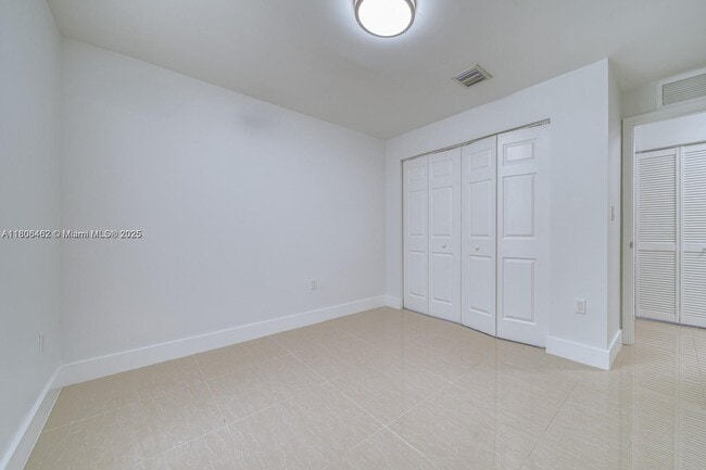 Building Photo - 11492 SW 190th Terrace Rd