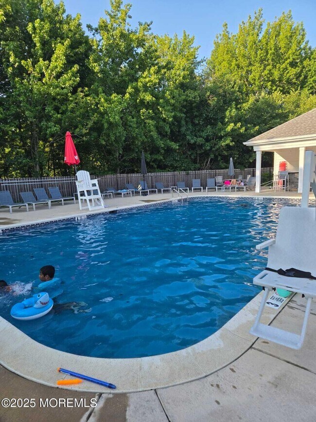 Building Photo - 28211 Radford Ct