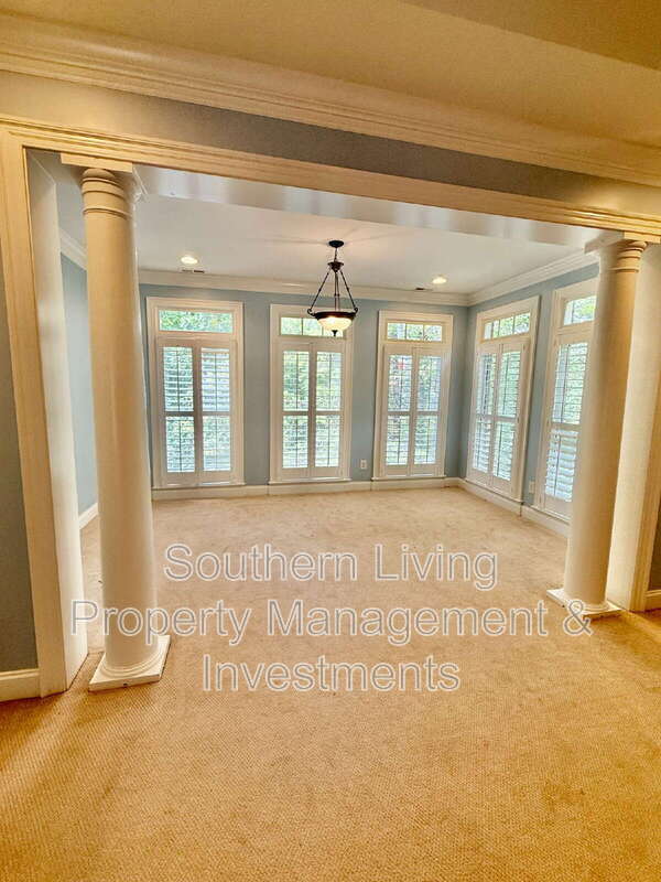 Building Photo - 1806 Asbury Hall Ct