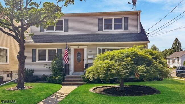 Primary Photo - 106 6th Ave