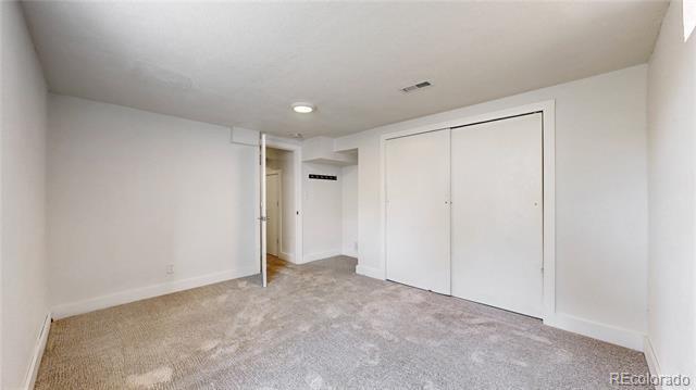 Building Photo - 3536 Dahlia St