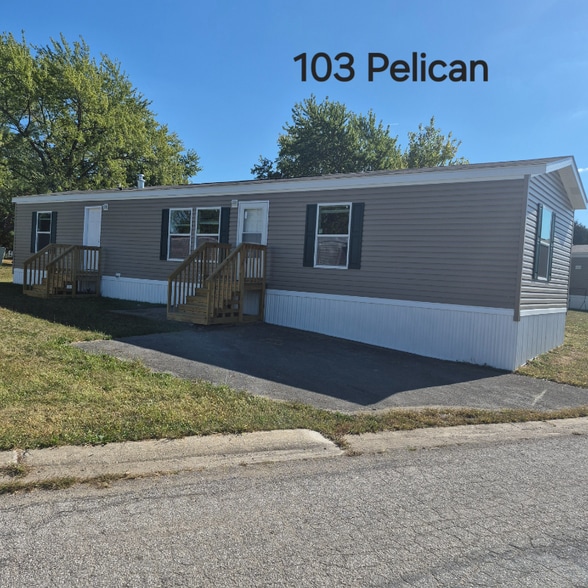 Primary Photo - 103 Pelican Dr
